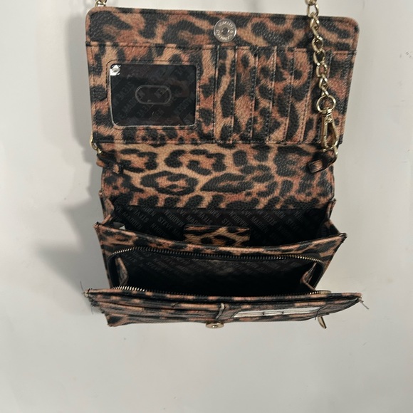 Steve Madden Crossbody purse - Picture 6 of 10